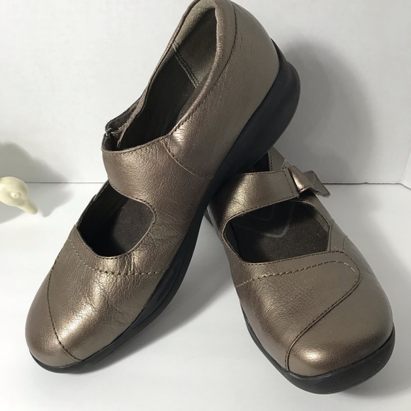 clarks in motion net